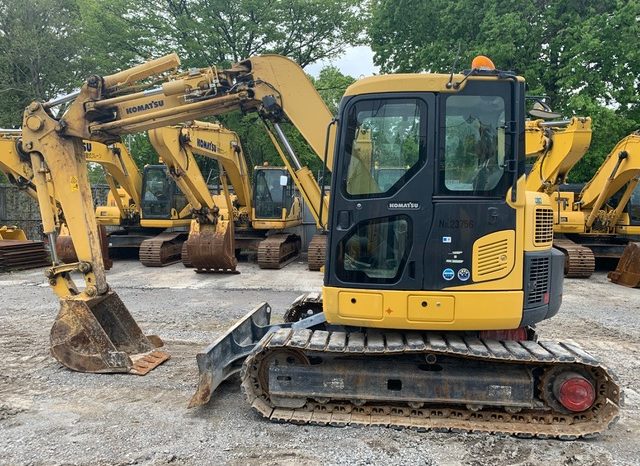 Komatsu Excavator full