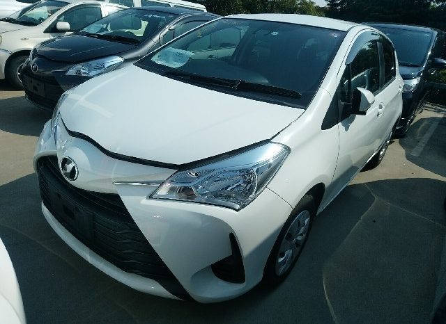 Toyota Vitz full